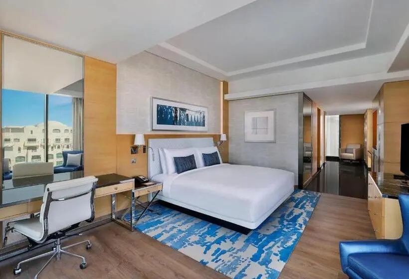 اتاق لوکس با تخت بزرگ, Marriott Resort Palm Jumeirah, Dubai
