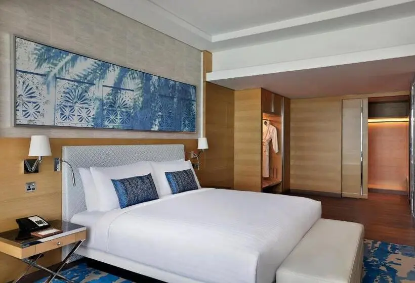 سوئیت اجرایی با تخت کینگ, Marriott Resort Palm Jumeirah, Dubai