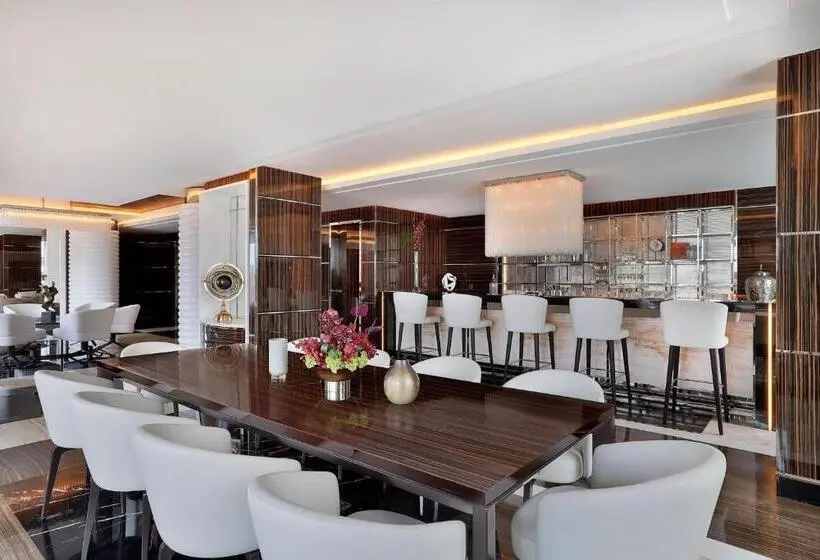 اتاق رویال, Marriott Resort Palm Jumeirah, Dubai