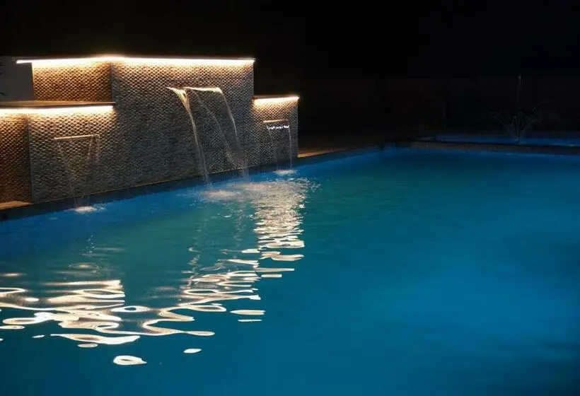 デラックスルーム, Lunapiena Resorts