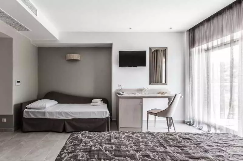 スーペリアールーム, Elinotel Sermilia Resort