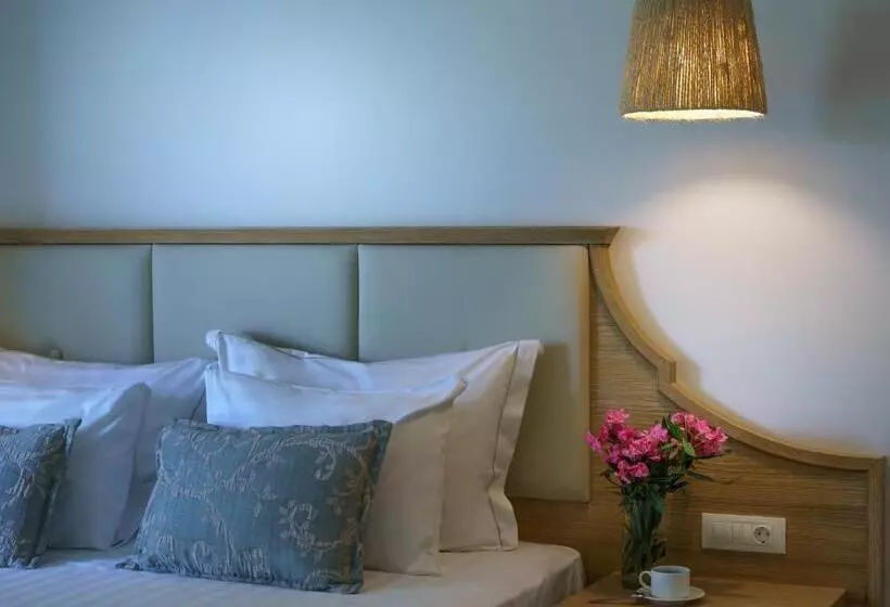 スーペリアールーム, Elinotel Sermilia Resort