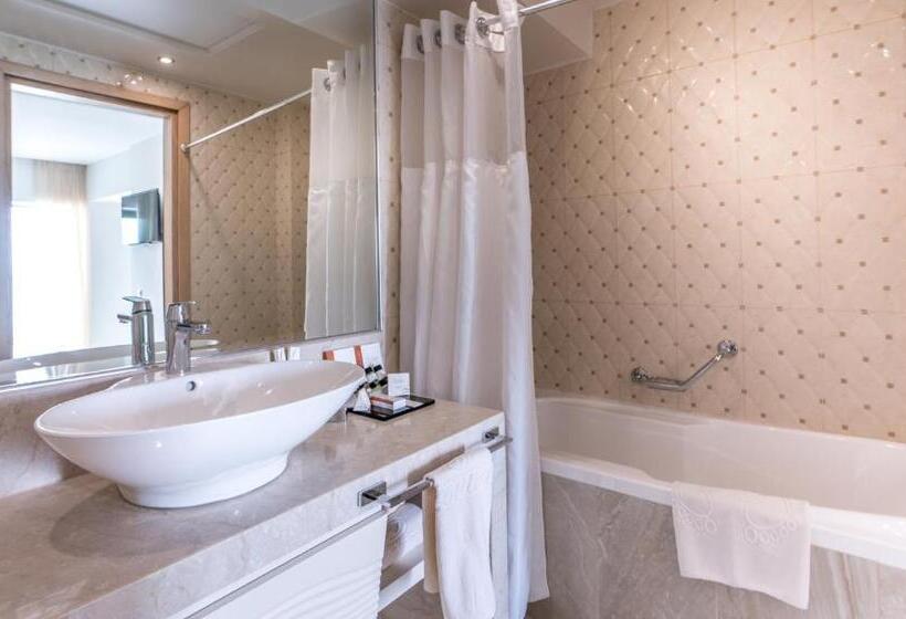 غرفة عائلية, Elinotel Sermilia Resort