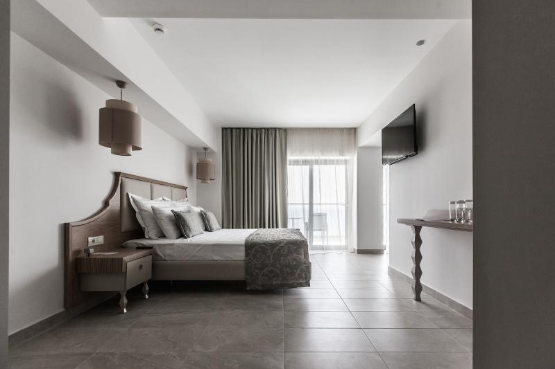 جناح مطلّ علي البحر, Elinotel Sermilia Resort