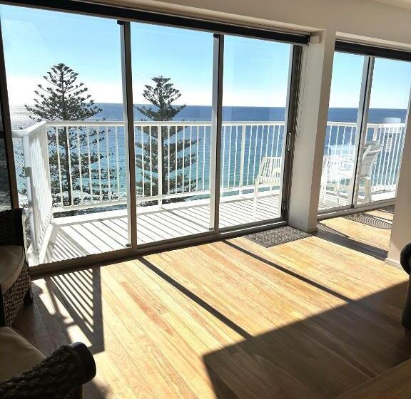 Апартаменты Deluxe 2 Спальни Вид на Море, Hillhaven Holiday Apartments