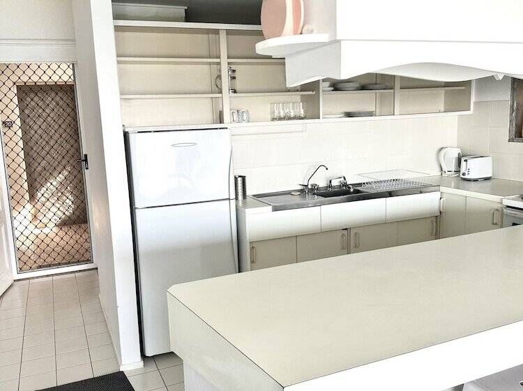 شقة غرفتين مطلة على البحر, Hillhaven Holiday Apartments