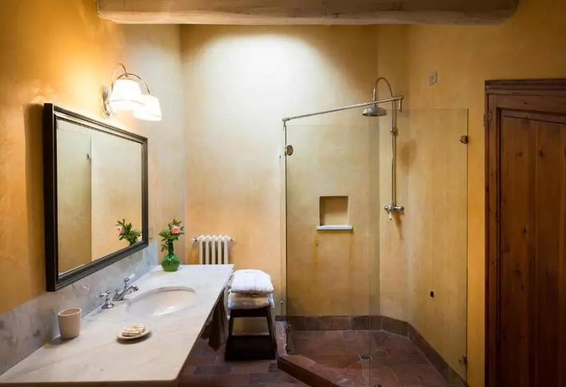 Ullakkosviitti, Borgo Pignano Tuscany