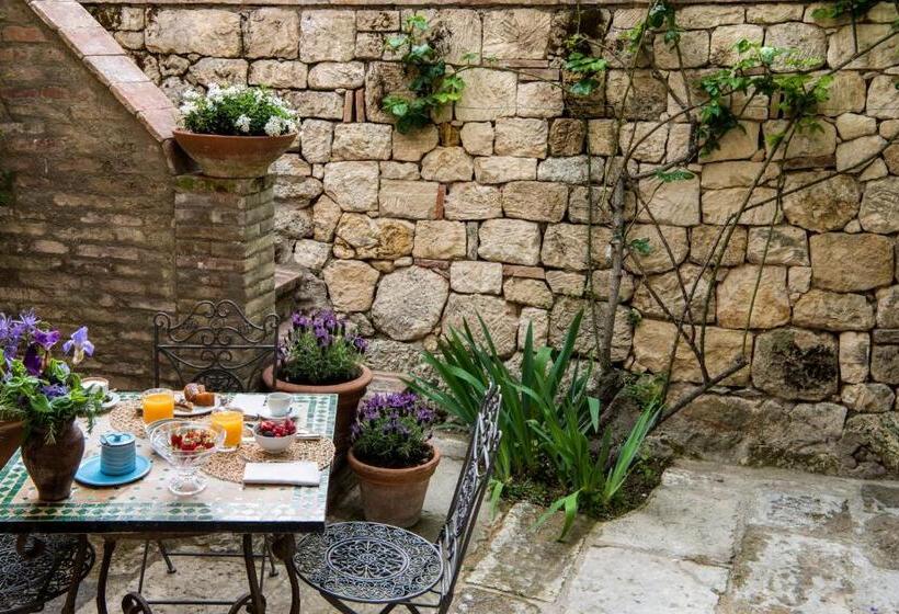 带3个卧室的公寓, Borgo Pignano Tuscany