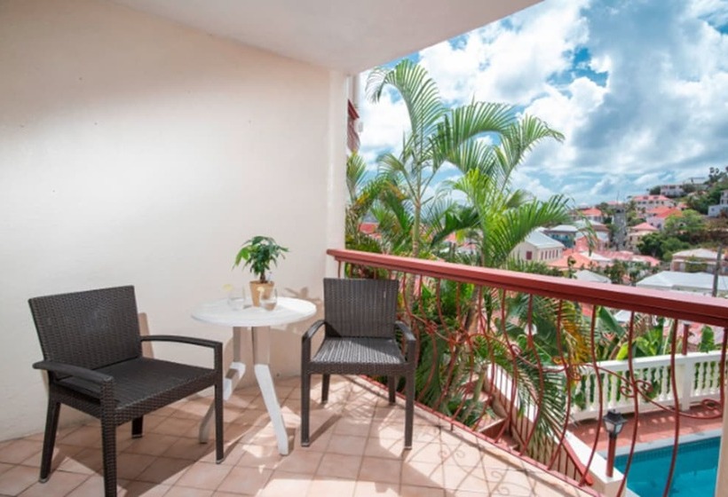 اتاق سوپریور با چشم‌انداز, Bunker Hill