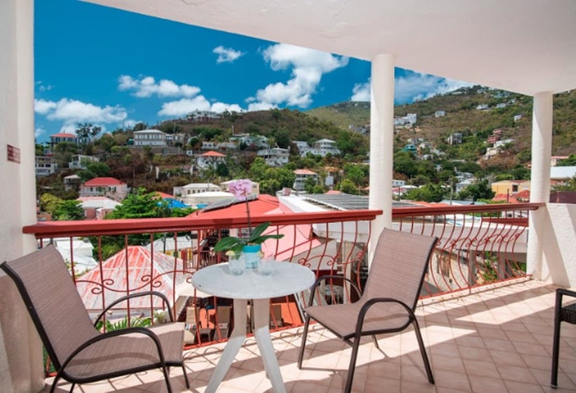 اتاق سوپریور با چشم‌انداز, Bunker Hill