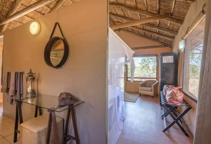 Deluxe Tent, Karongwe Portfolio   Chisomo Safari Camp