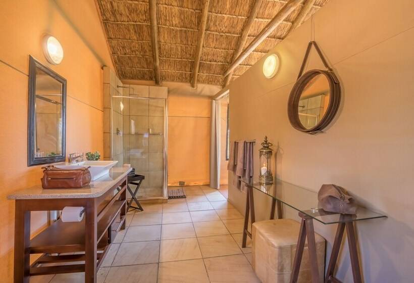 Deluxe Tent, Karongwe Portfolio Chisomo Safari Camp