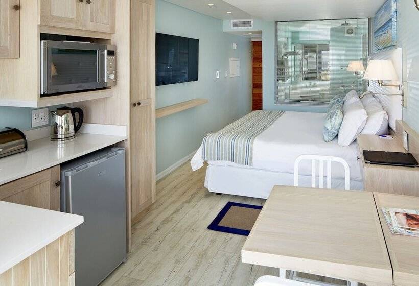 إستوديو قياسى سرير مزدوج, First Group La Montagne