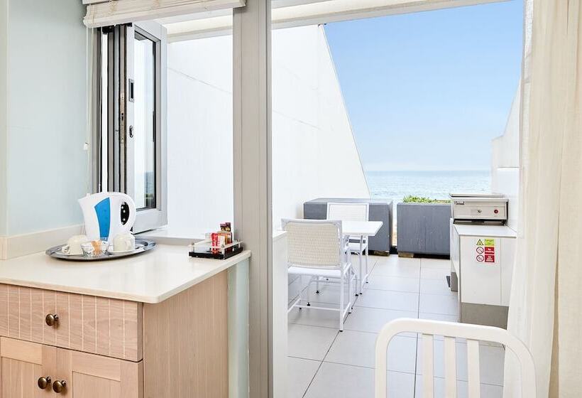 إستوديو قياسى سرير مزدوج, First Group La Montagne