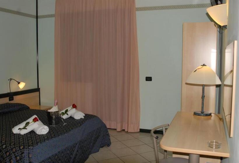 スタンダードルーム, Gran Delta Di Alba Invest Srl