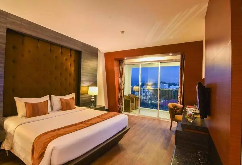 Deluxe-huone King-vuode, Grand Rocky Hotel Bukittinggi