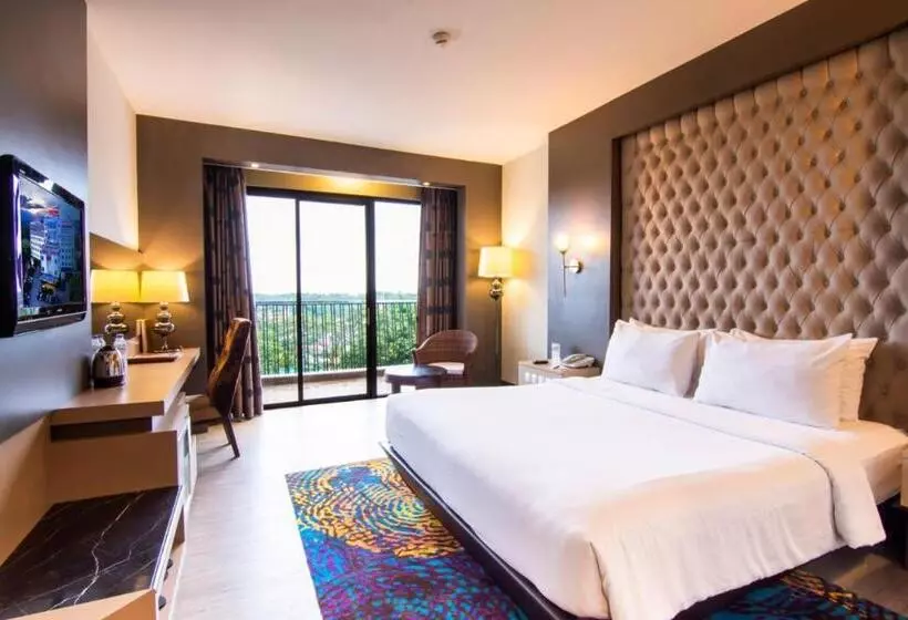 Deluxe-huone King-vuode, Grand Rocky Hotel Bukittinggi