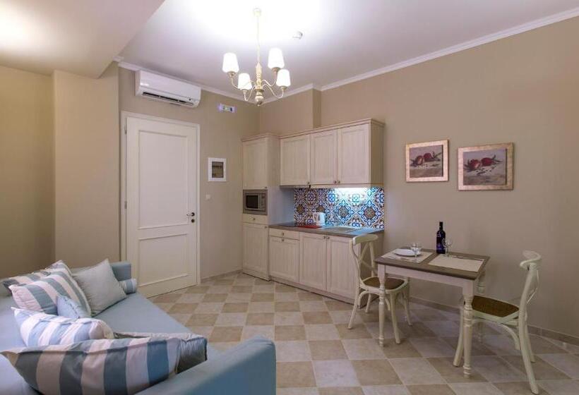 이그제큐티브 스위트, Ionia Suites