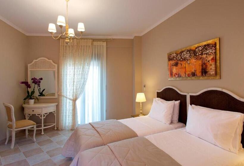 جناح جونيور, Ionia Suites