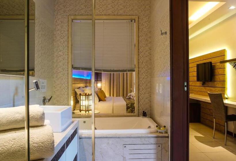 Pokój Superior z Hydromasażem, Kanaloa Pousada