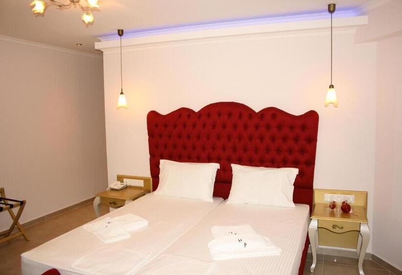 パノラミックビュースイート, Palatino