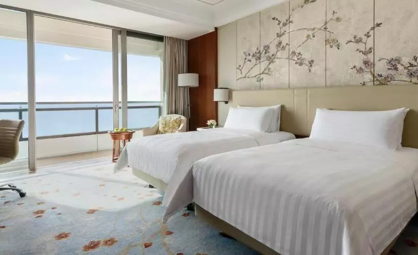 オーシャンビュースタンダードルームバルコニー付き, Shangrila Qinhuangdao