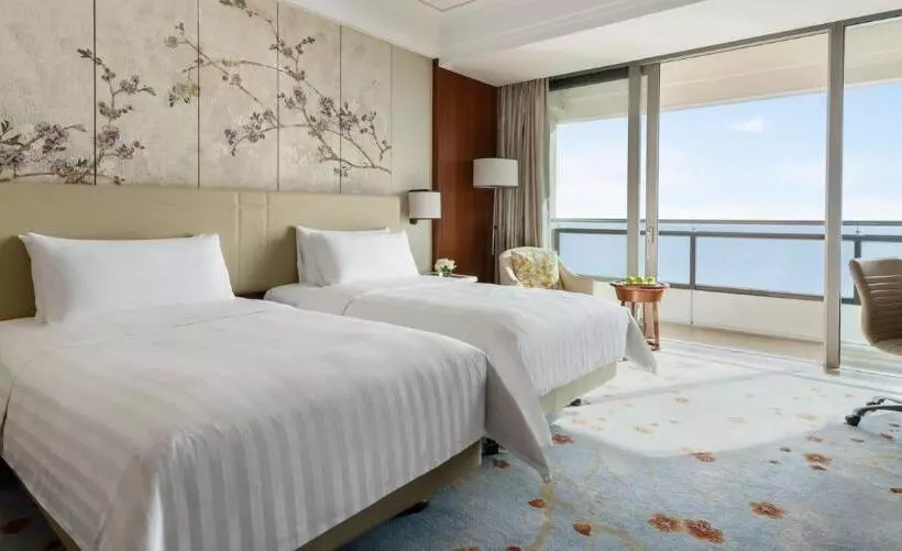 オーシャンビュースタンダードルームバルコニー付き, Shangrila Qinhuangdao