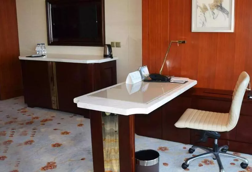 オーシャンビューデラックスルームバルコニー付き, Shangrila Qinhuangdao