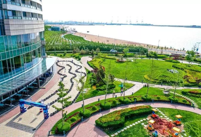 オーシャンビューデラックスルームバルコニー付き, Shangrila Qinhuangdao