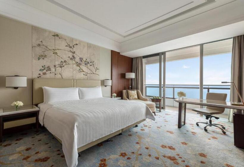 带大床的豪华间, Shangrila Qinhuangdao