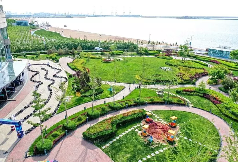 オーシャンビュースタンダードルームバルコニー付き, Shangrila Qinhuangdao
