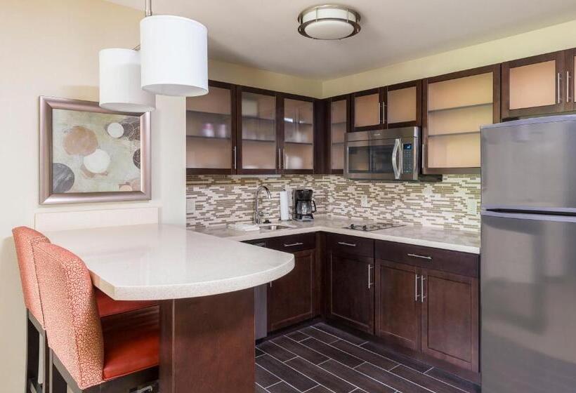 장애인을 위한 스탠다드 룸, Staybridge Suites Canton, An Ihg