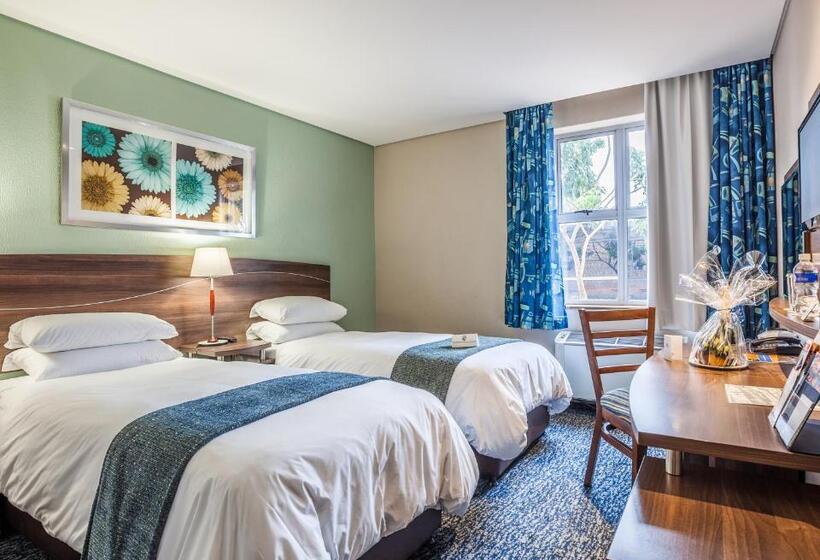 اتاق استاندارد, Town Lodge Gaborone