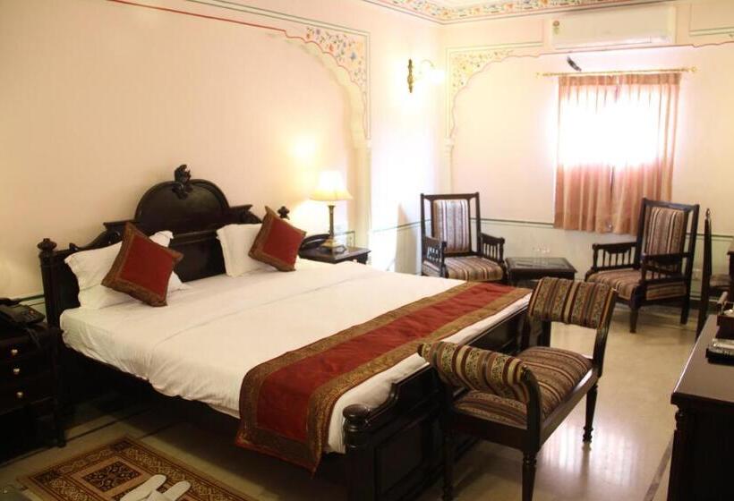 Camera Deluxe, Welcomheritage Traditional Haveli