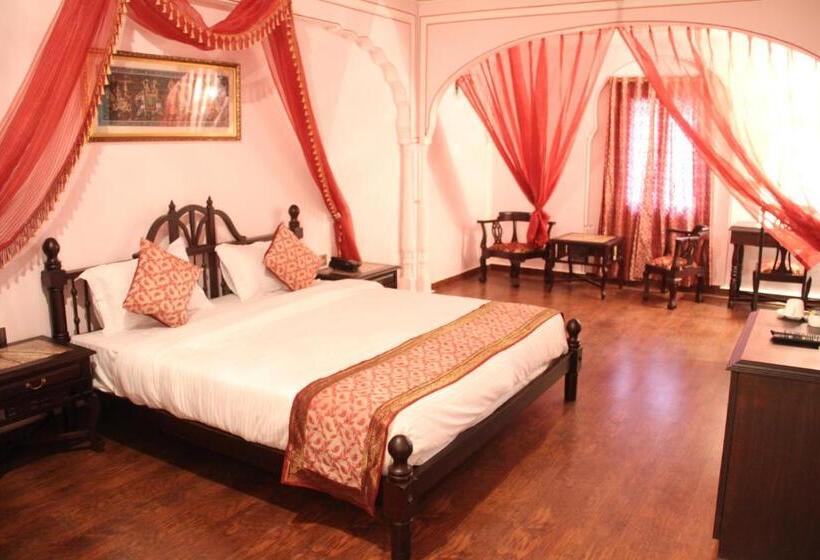 Camera Premium, Welcomheritage Traditional Haveli