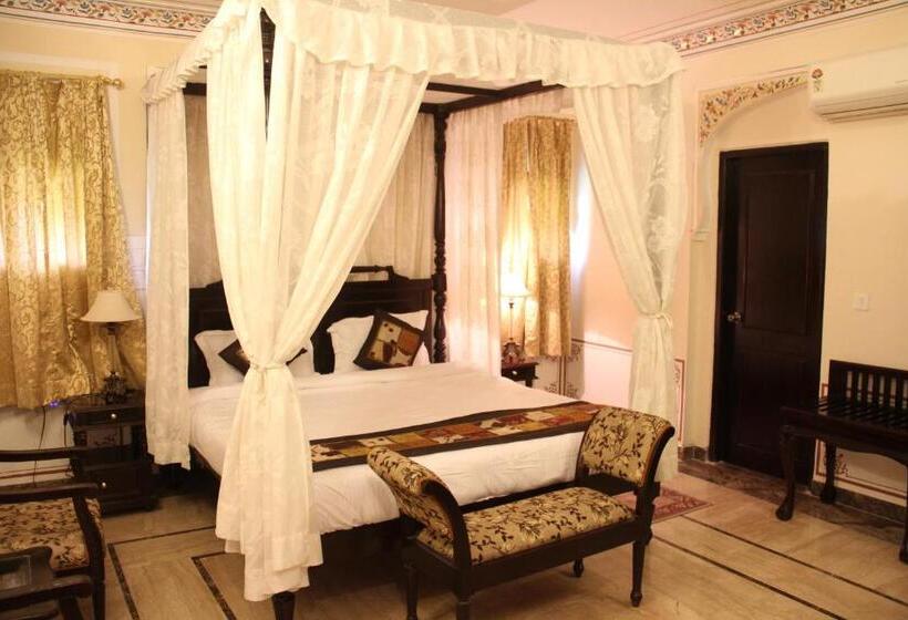 Номер Премиум, Welcomheritage Traditional Haveli