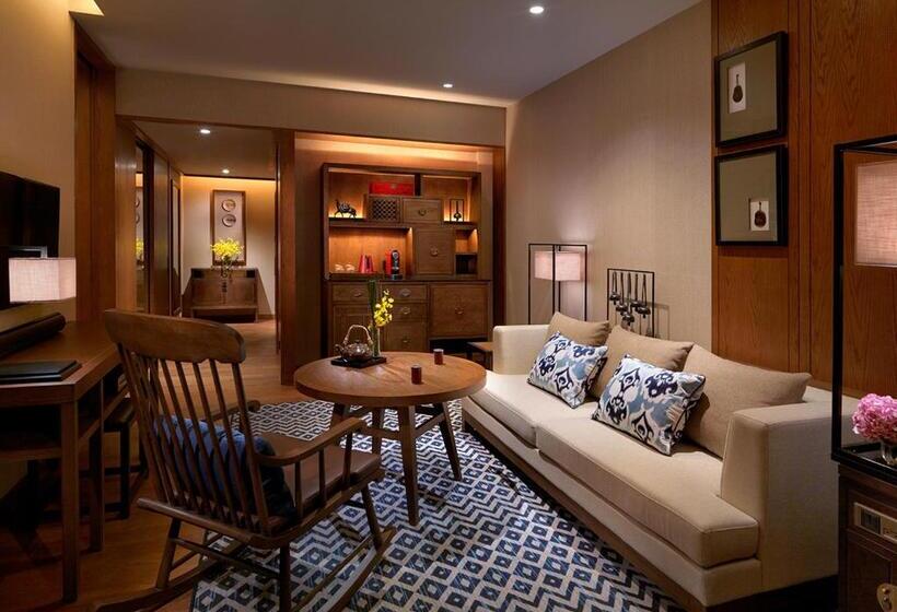 سوئیت با تخت بزرگ, Jinmao Purelax Lijiang, The Unbound Collection By Hyatt