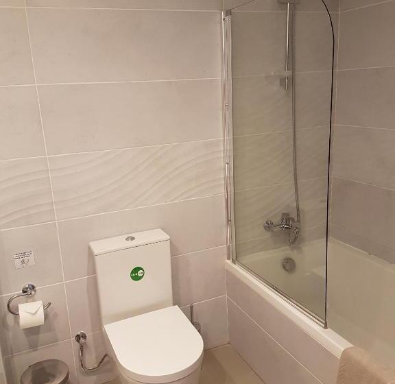 إستوديو قياسى داخلى, Melini Hotel Suites