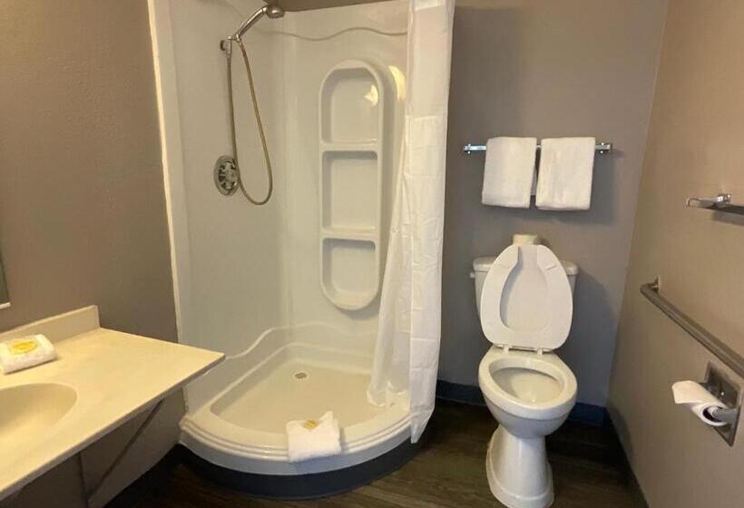 غرفة قياسية سرير كينج, Motel 6ely, Nv