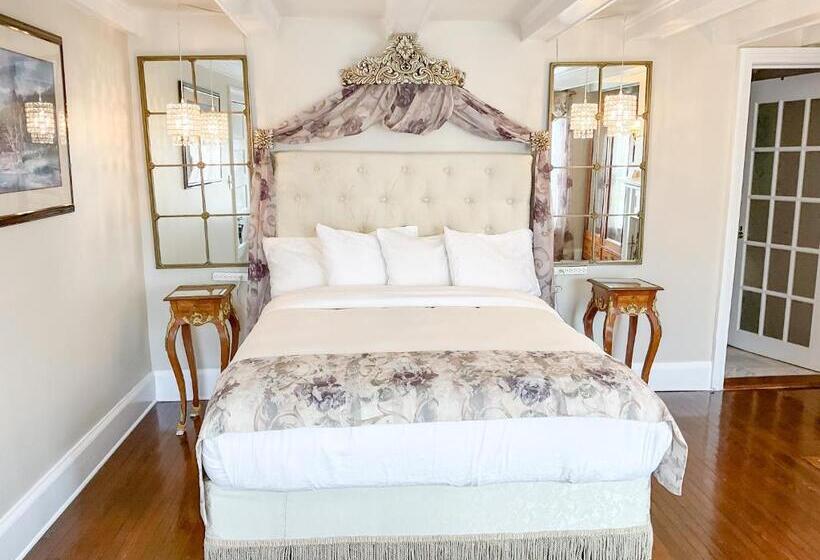 חדר סטנדרט עם מיטת קווין, The Harbor Rose