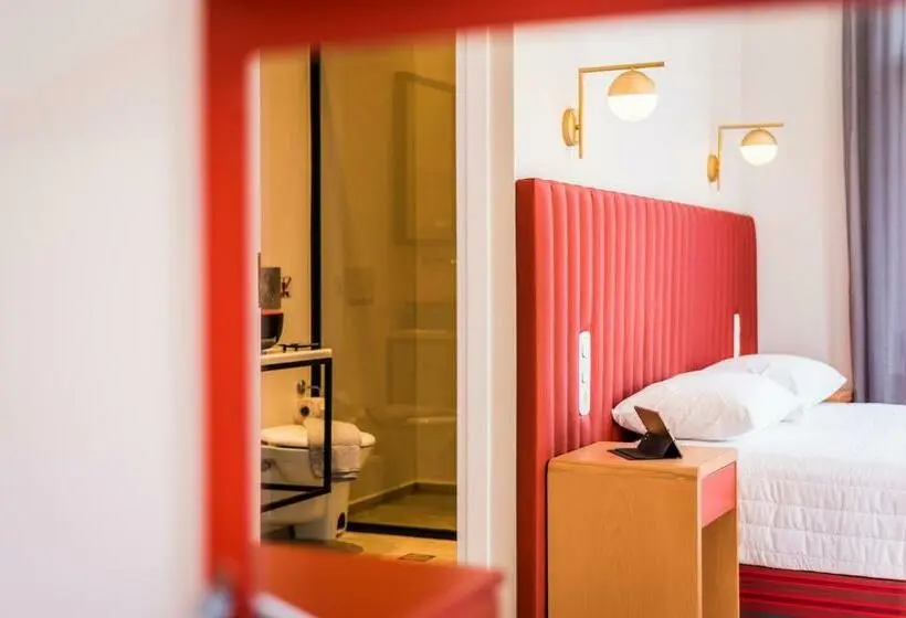 اتاق سوپریور با بالکن, Thejoy City Suites