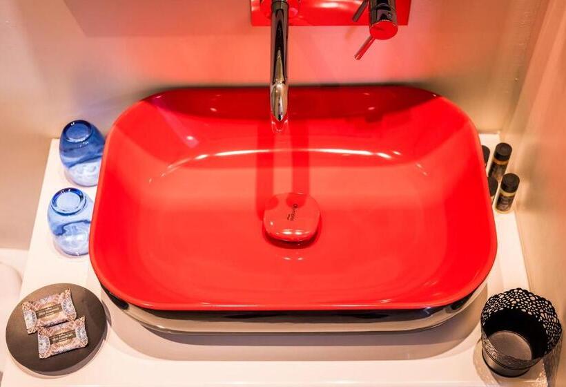 발코니 수피리어 룸, Thejoy City Suites