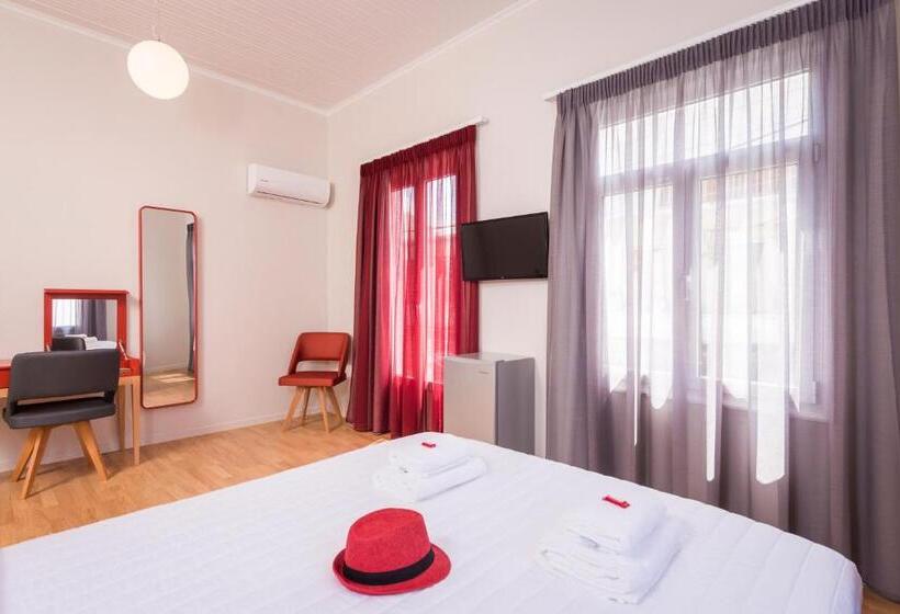 발코니 수피리어 룸, Thejoy City Suites