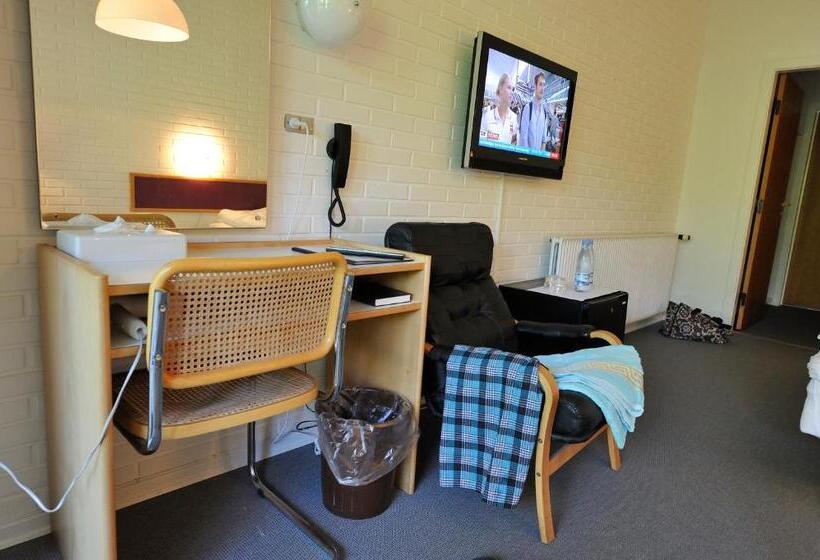 Номер Стандарт, Balka Strand