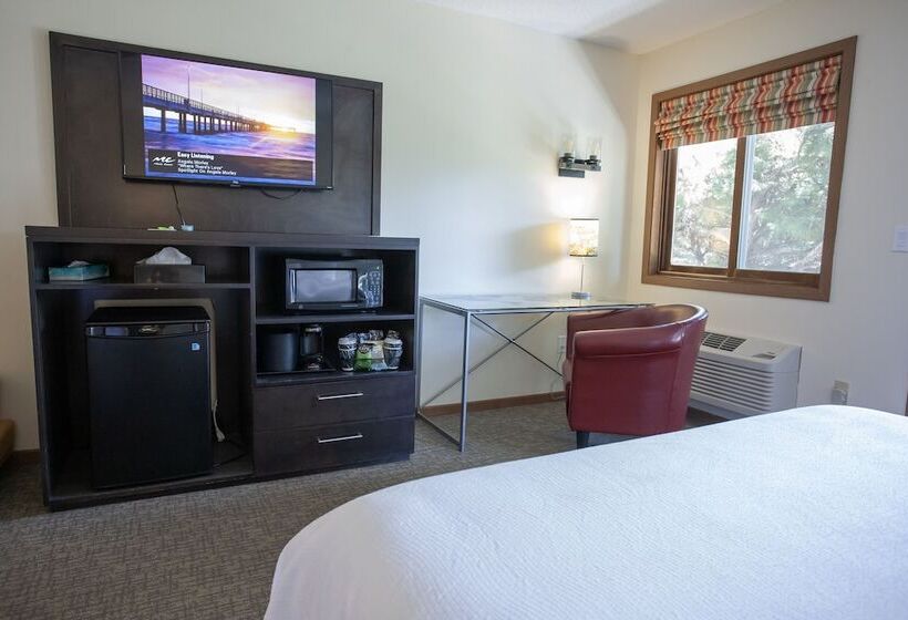 Номер Deluxe, Bavarian Inn, Black Hills