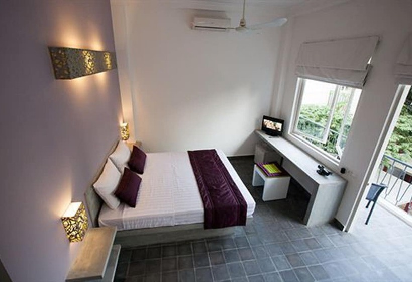 Номер Deluxe, The 252