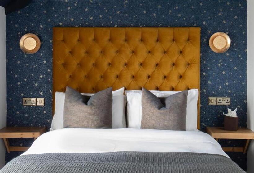 キングサイズベッドのスイートルーム, The Bath