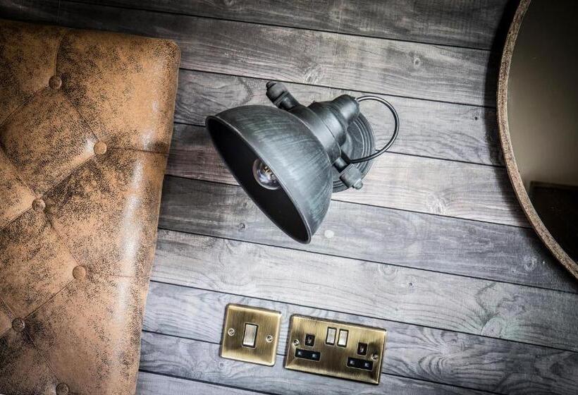 スタンダードルーム, The Bath