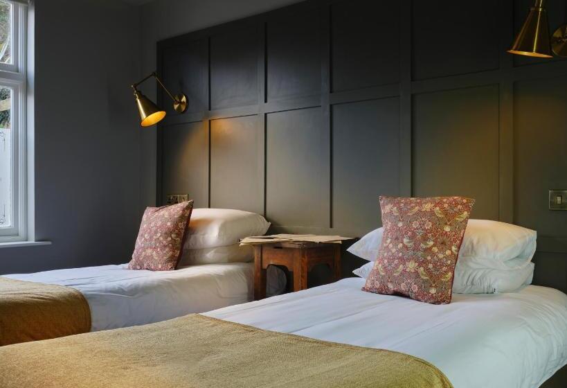 スタンダードルーム, The Bath