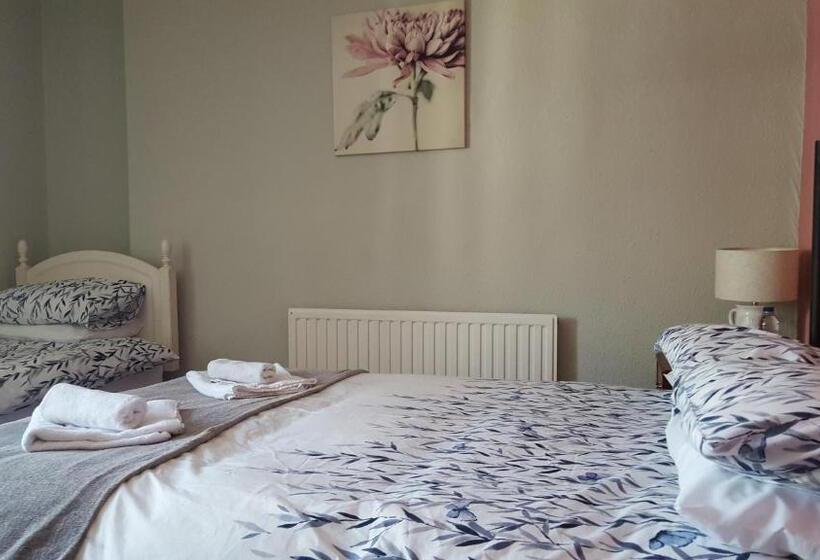 Habitació Triple Estàndard, The Bugle Inn